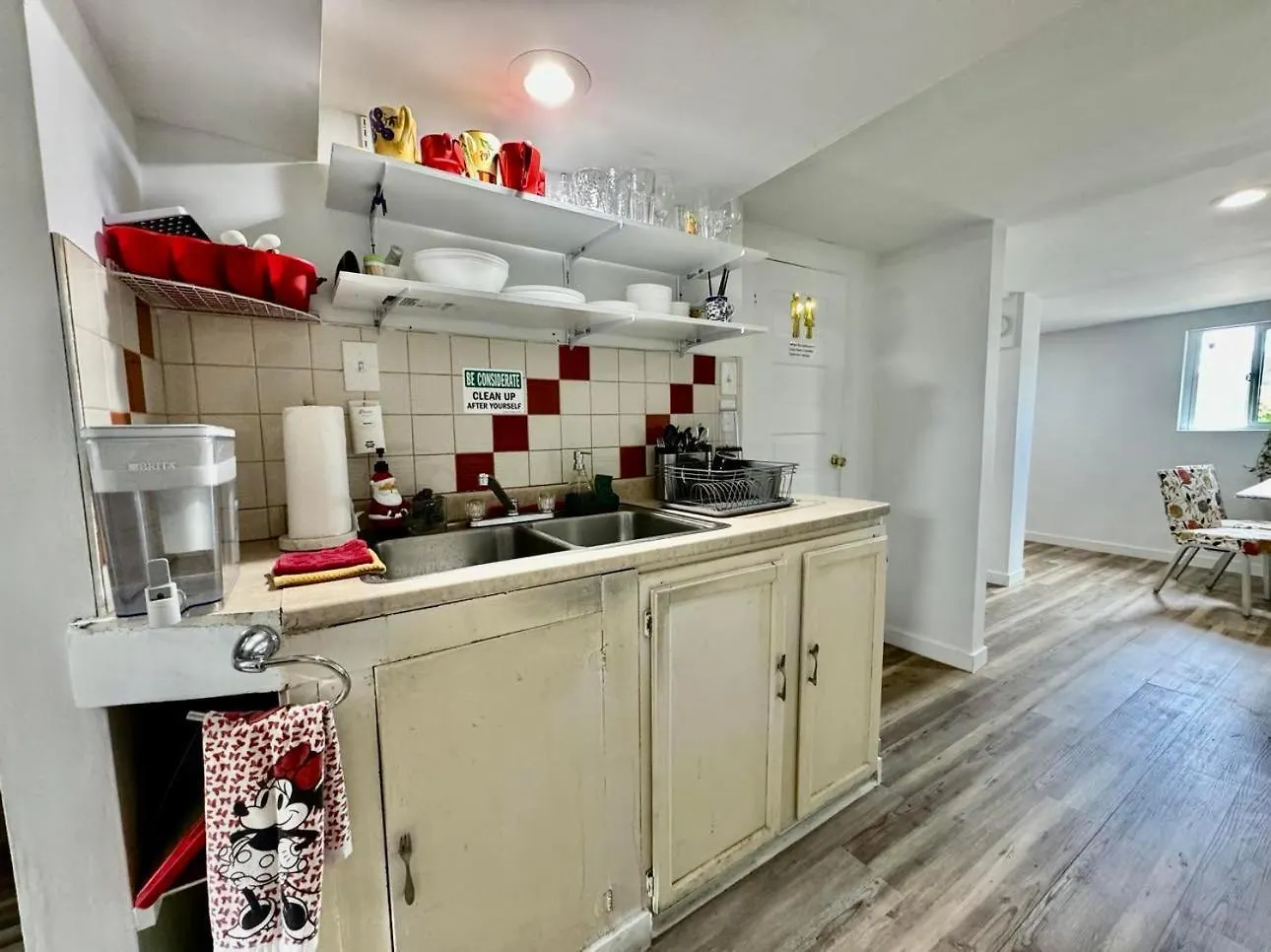 Homestay Tiny Private Room On The 1St Floor With Shared Bathroom Near Seatac Airport And Downtown Seattle United States