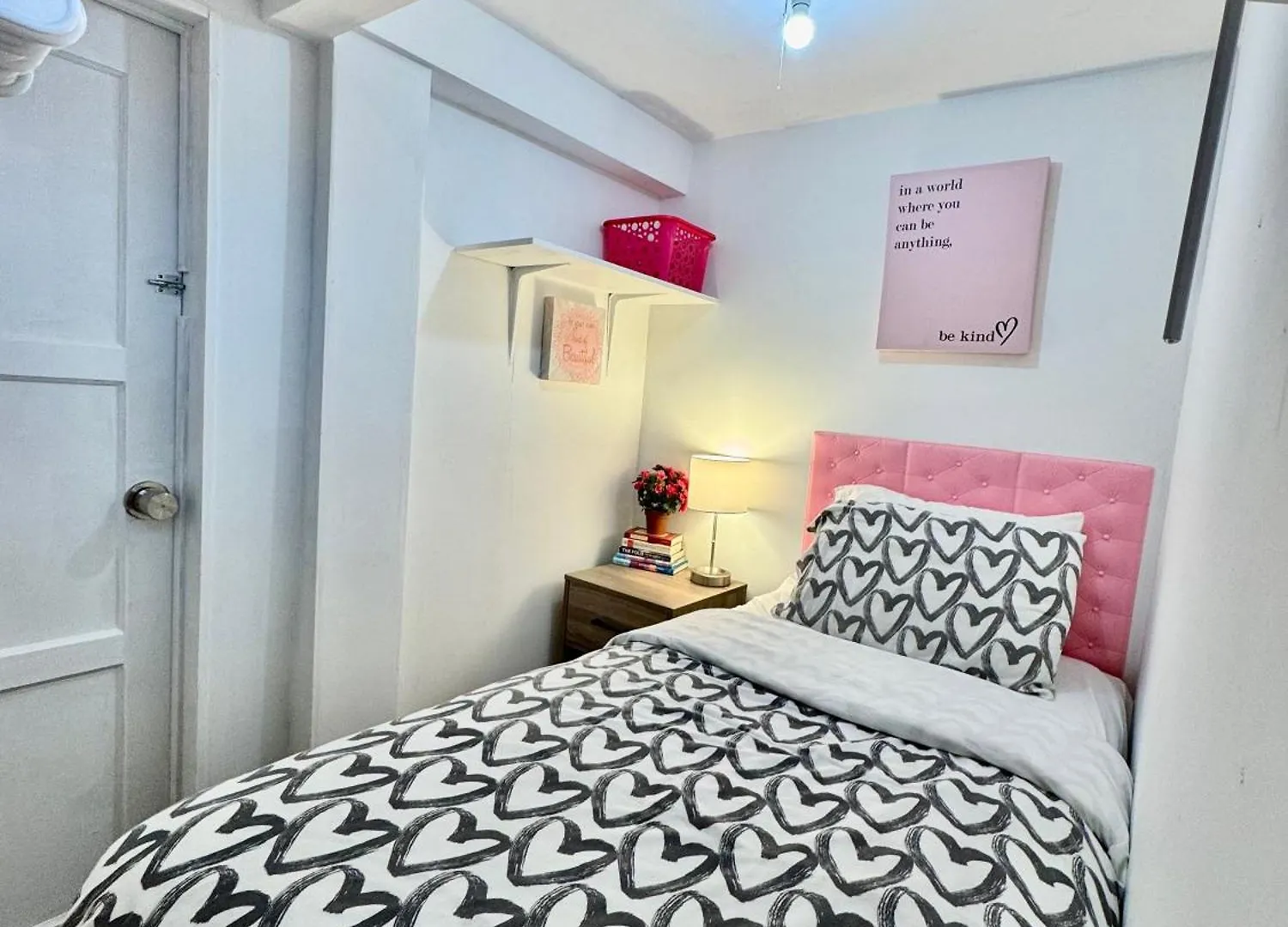 Homestay Tiny Private Room On The 1St Floor With Shared Bathroom Near Seatac Airport And Downtown Seattle