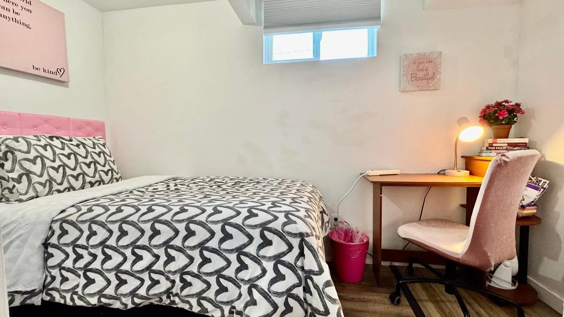 Tiny Private Room On The 1St Floor With Shared Bathroom Near Seatac Airport And Downtown Seattle 0*,